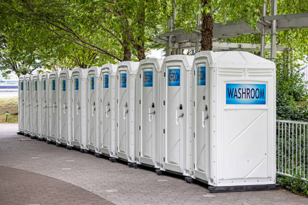 Best Standard Portable Toilet Rental in Warr Acres, OK